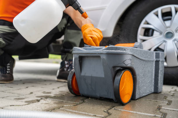 Best Best portable toilet rental  in Cove Creek, NC